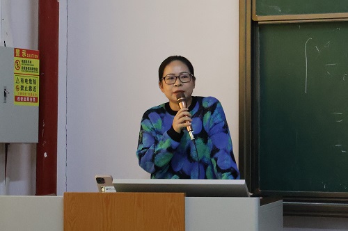 张鑫慈主讲.jpg