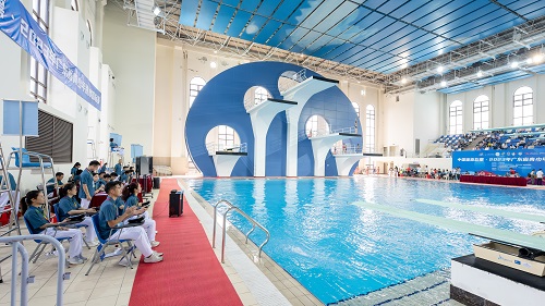 跳水游泳馆内部.jpg